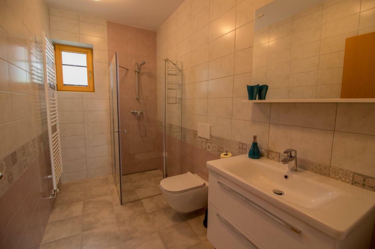 Apartments & Rooms Pr' Skalovc Bohinj Esterno foto