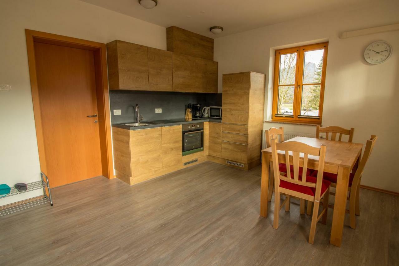 Apartments & Rooms Pr' Skalovc Bohinj Esterno foto
